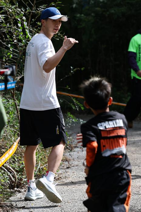 斯巴达勇士儿童赛北京站落下帷幕 近7000名小勇士