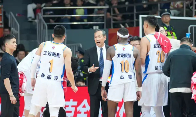 北京三连败遭遇吉林逆转 广东双线受挫引教练危